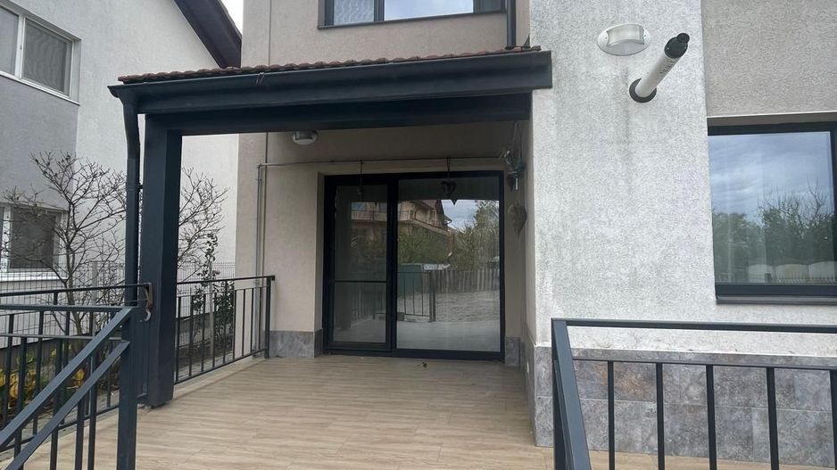 1/2 Duplex | Calea Urseni-Ciarda | Asfalt | 4 camere | 3 bai - Poză 1