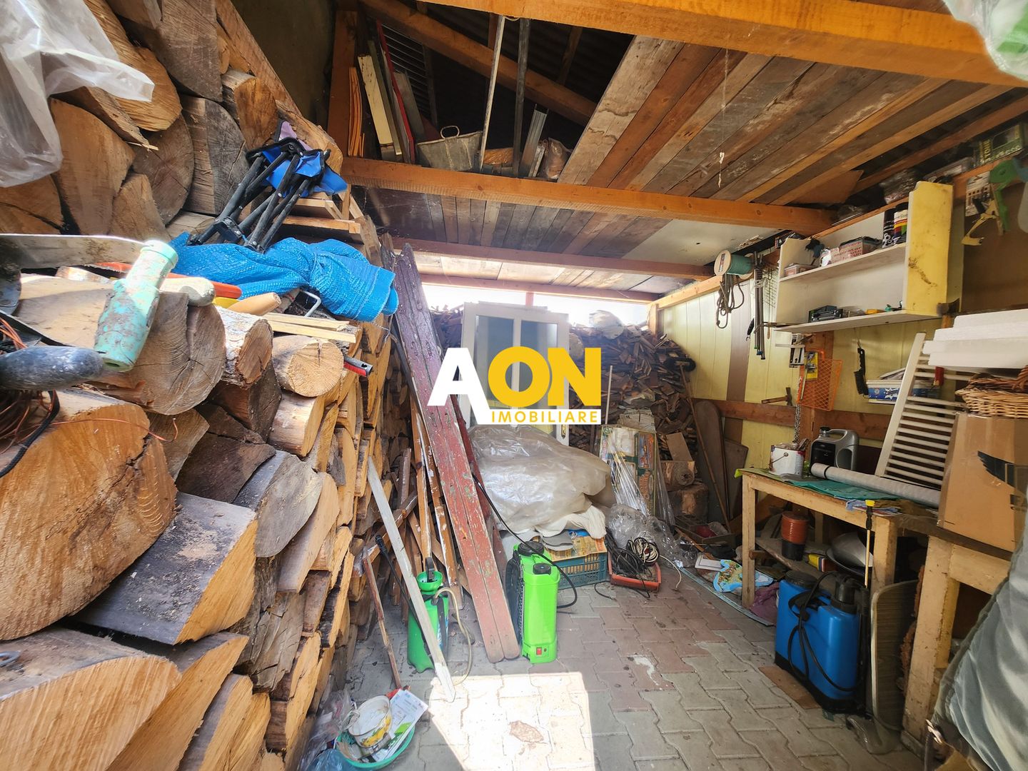 De vanzare casa 5 camere, 655mp teren, zona Cetate - Poză 16