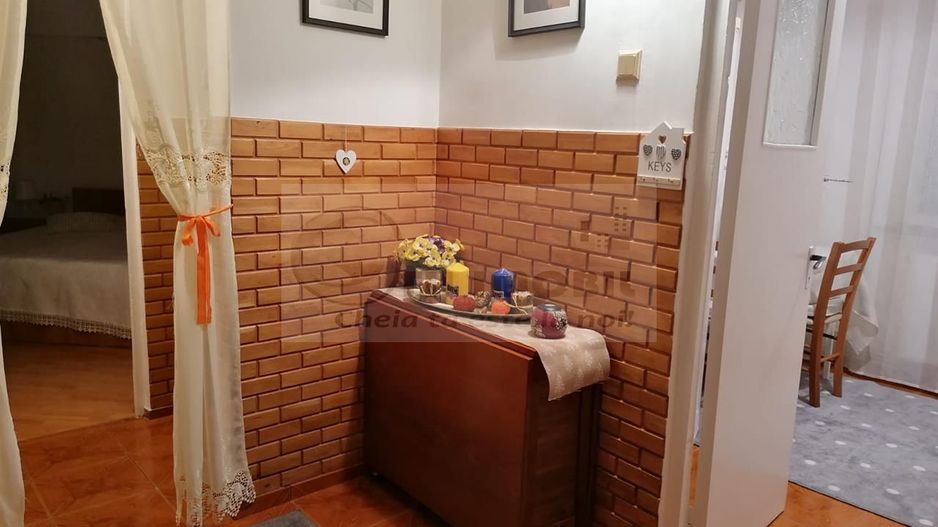 Apartament 2 camere - Zona Nicolina  -  450 Euro - Poză 12