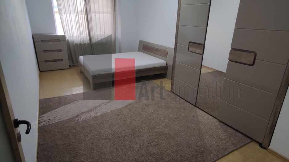 Apartament cu 3 camere de vanzare in zona Straulesti - Poză 26
