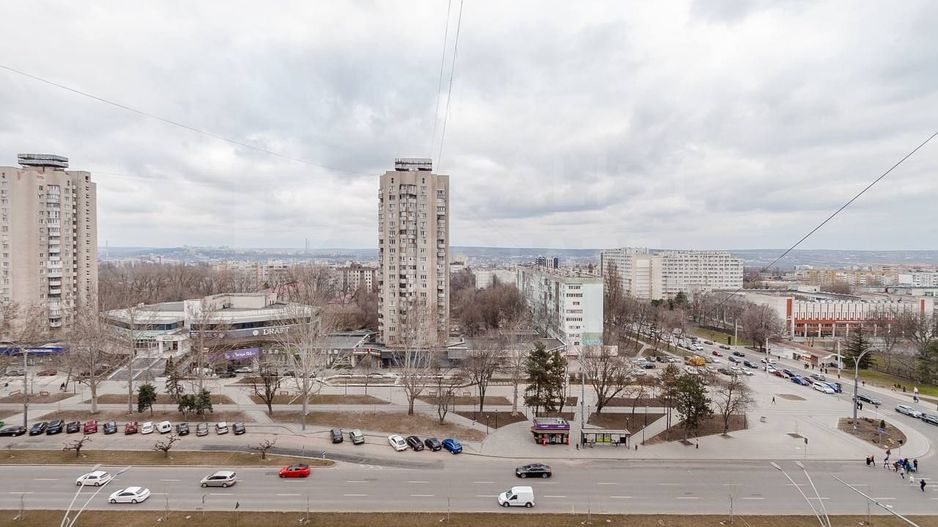 Apartament , o cameră, bd. Dacia , Botanica - Poză 2
