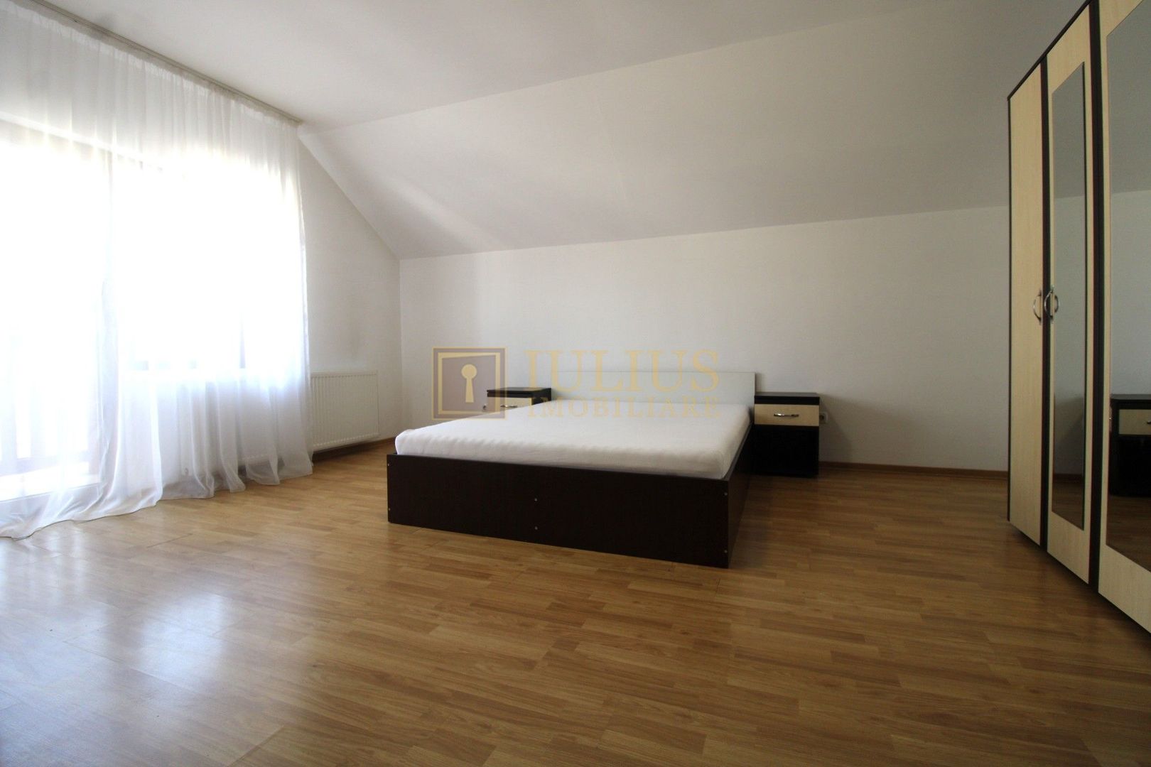 Casa INDIVIDUALA  P+M in Dumbravita, aproape de padure. - Poză 13