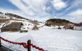 Teren 7,656 mp + Cabane tip A Frame, Fundata - Poză 14