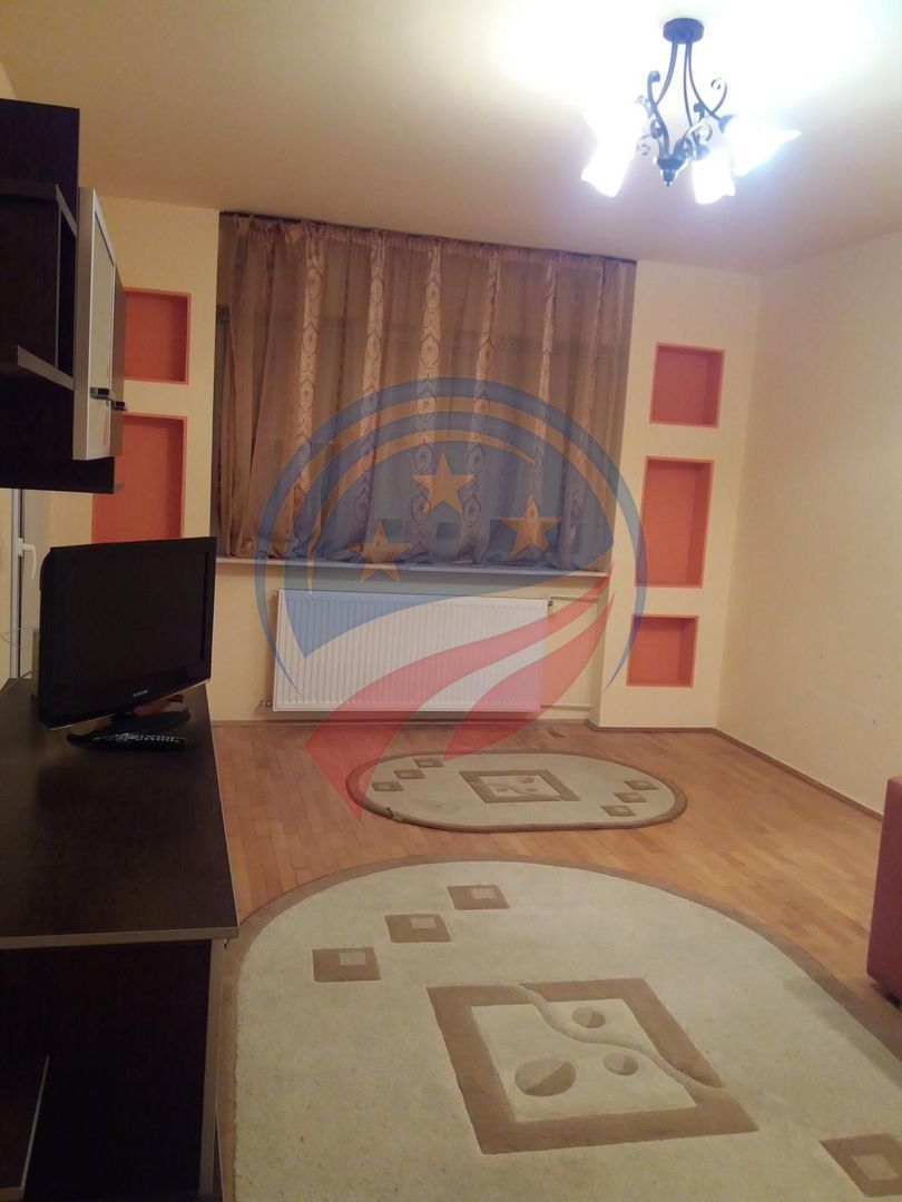 Apartament de închiriat central - Poză 3