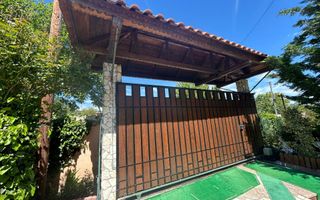 Vila impresionanta Husi + 2835 mp teren, P+1+M, constructie deosebita - Poză 9