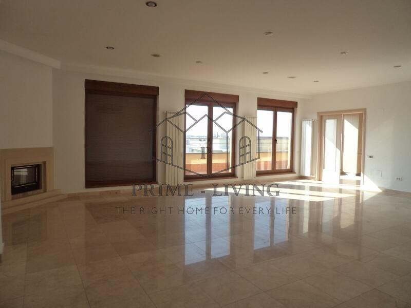 PENTHOUSE SUPERB CU 4 DORMITOARE LA INCHIRIERE LANGA PARCUL HERASTRAU - Poză 1