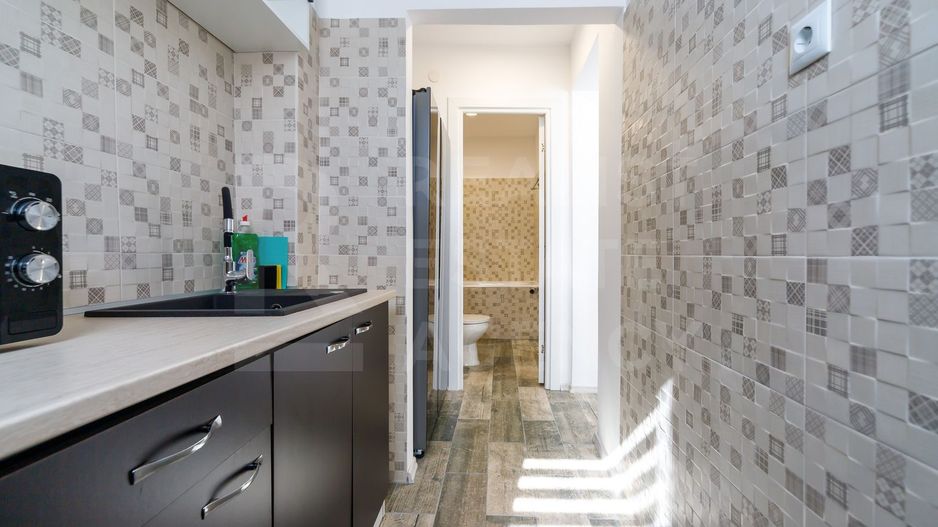 Vânzare, apartament cu 2 camere în zona Drumul Taberei, București - Poză 5