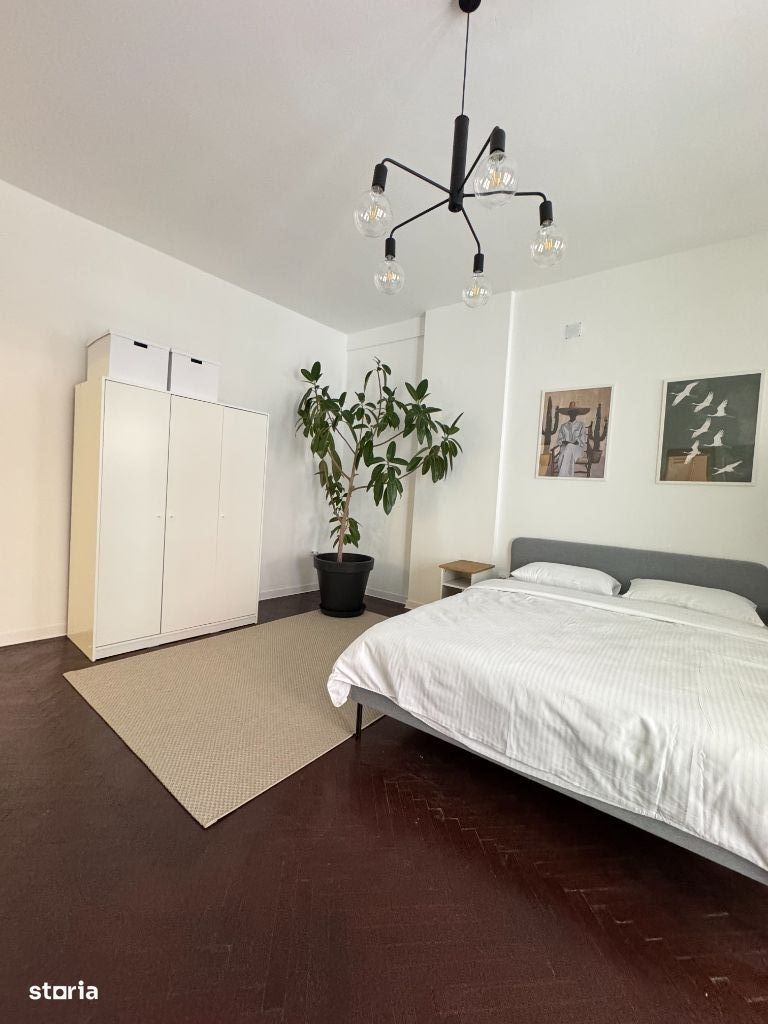 Apartament ultracentral 3 camere proaspat renovat - Poză 6