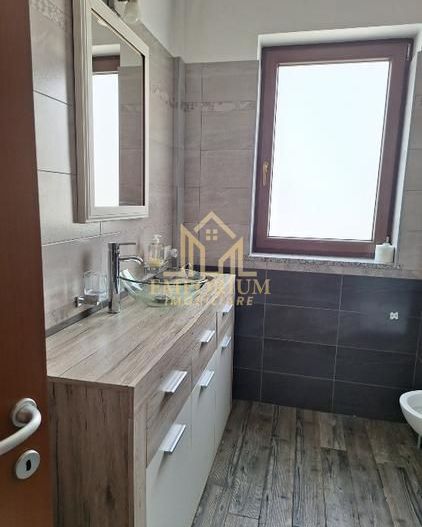 2 camere decomandate, parcare, Buna Ziua, zona Grand Hotel Italia - Poză 14