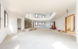 Clădire comercială în zona Grădiște. - Poză 6