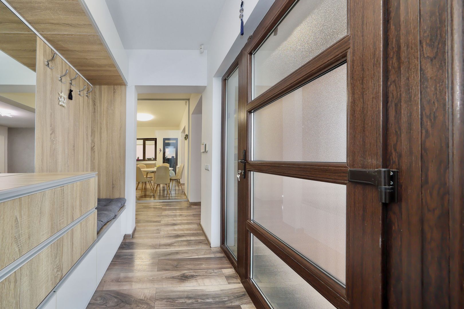 Casă individuală cu 4 camere de vânzare în Cristian, Brasov - Poză 11