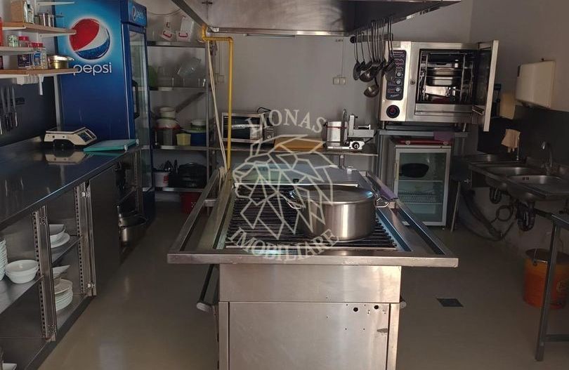 Restaurant 175 mp si apartament 71,7 mp  vanzare Centru Oradea - Poză 5