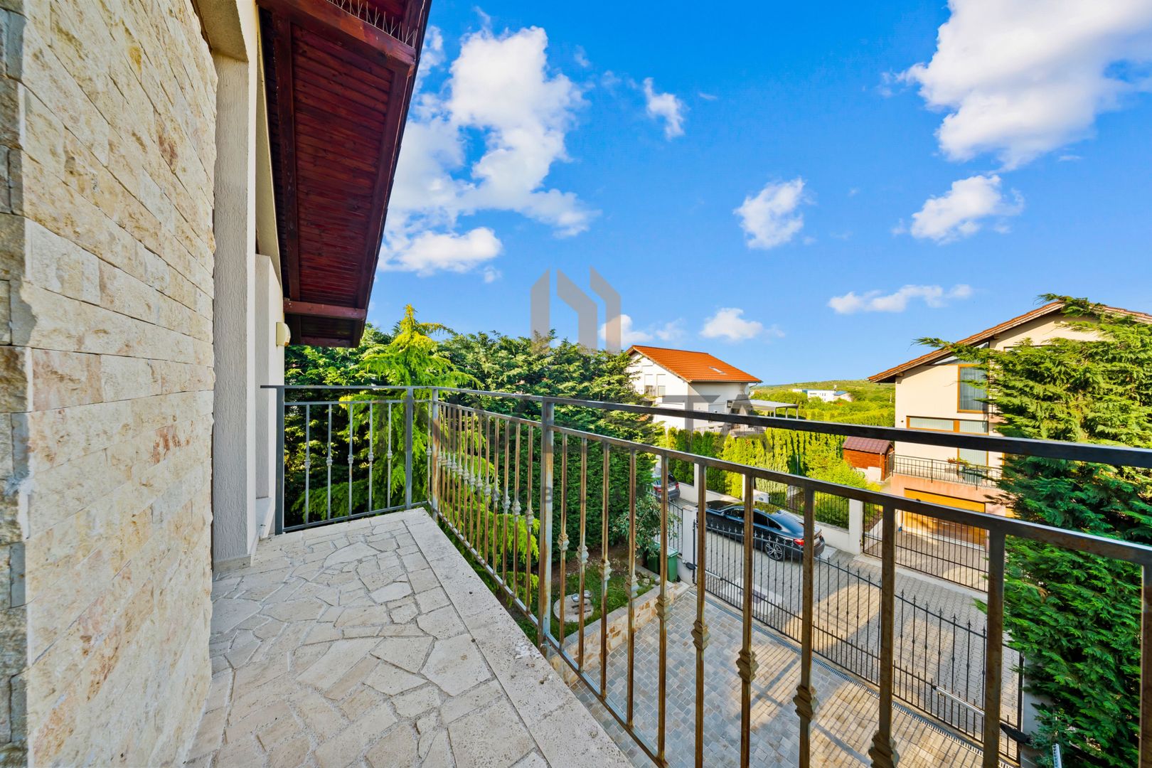 Casa individuala premium cu mansarda si gradina in Faget - Poză 17