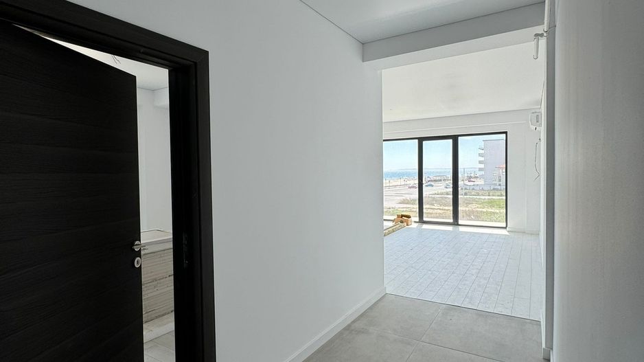 Apartament de vanzare 2 camere- vedere la mare - Poză 13