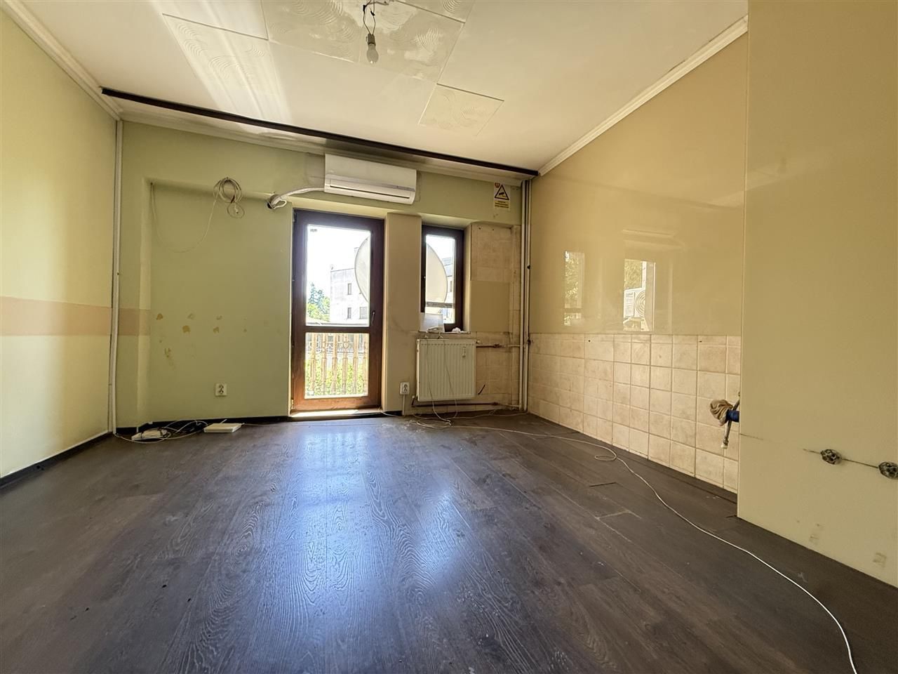 Vanzare apartament 4 camere Bld. Unirii - Fantani Bucuresti - Poză 9