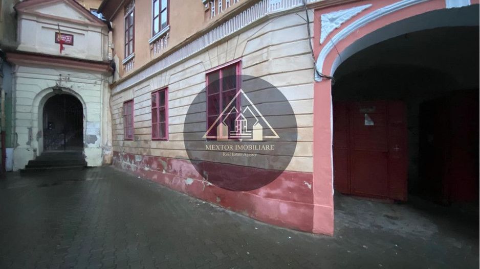 Pret redus!! Spatiu comercial de INCHIRIAT in Centru - Poză 2