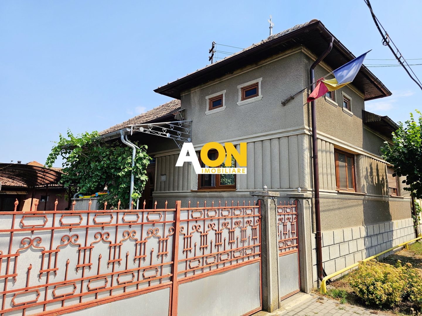 Casa 4 camere, 500 mp teren, langa Cetatea Alba Carolina! - Poză 1