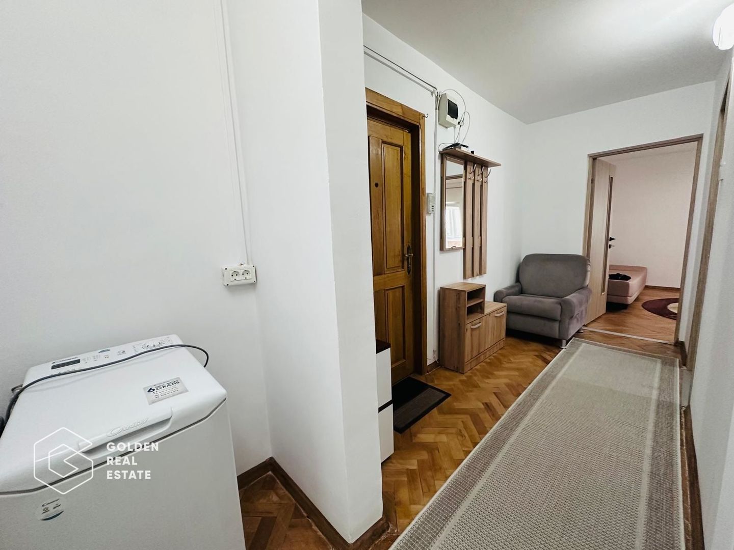 Apartament 2 camere,  zona Alfa, aproape de tramvai - Poză 13