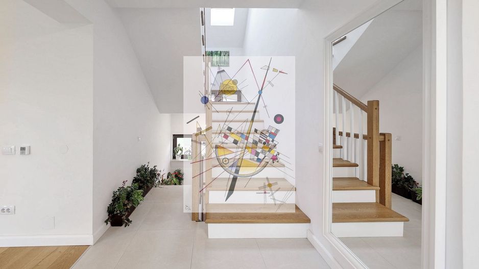 Proprietate Deosebita - Poză 41