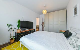 Apartament cu 2 dormitoare și garaj subteran zona Centrală Floresti. - Poză 6