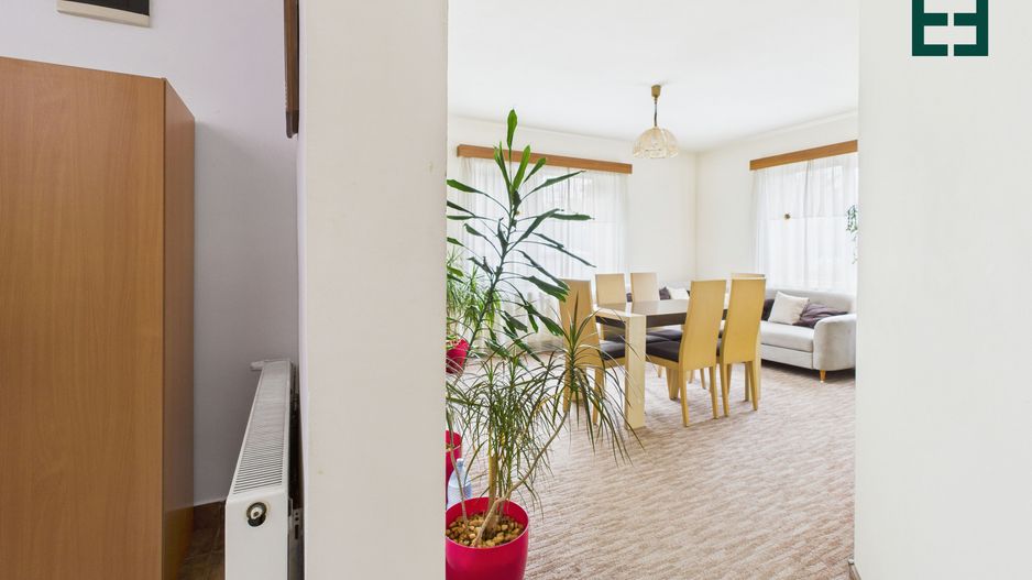 Casă tip Duplex cu 8 camere  - Zona Bujac - Arad - Poză 10