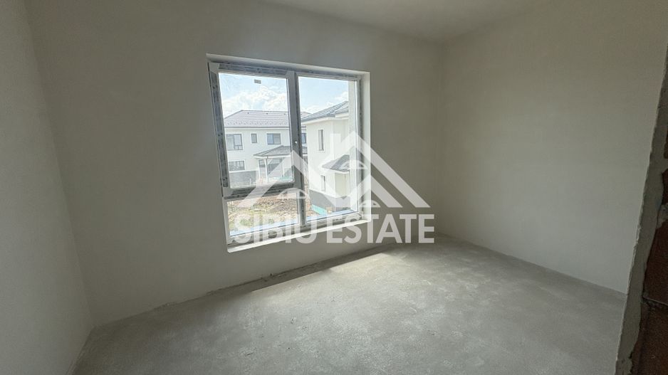 Casă individuală  lângă Sibiu | 5 camere | 136 mp utili | Teren 600mp - Poză 6