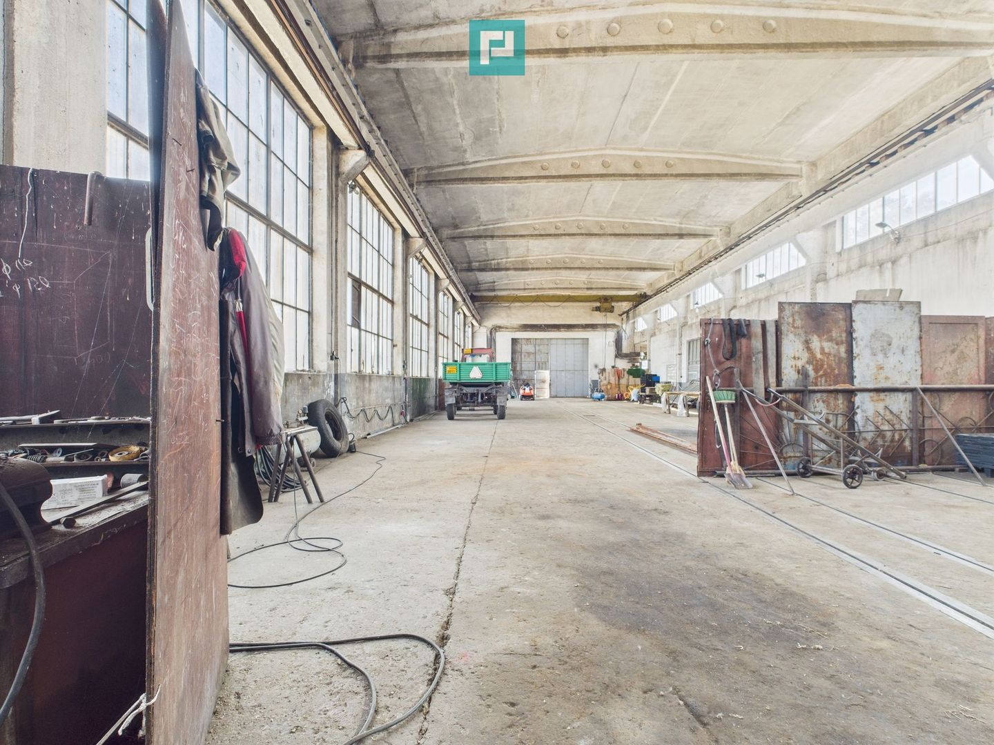 Complex industrial cu hale și teren  în Orțișoara - Poză 40