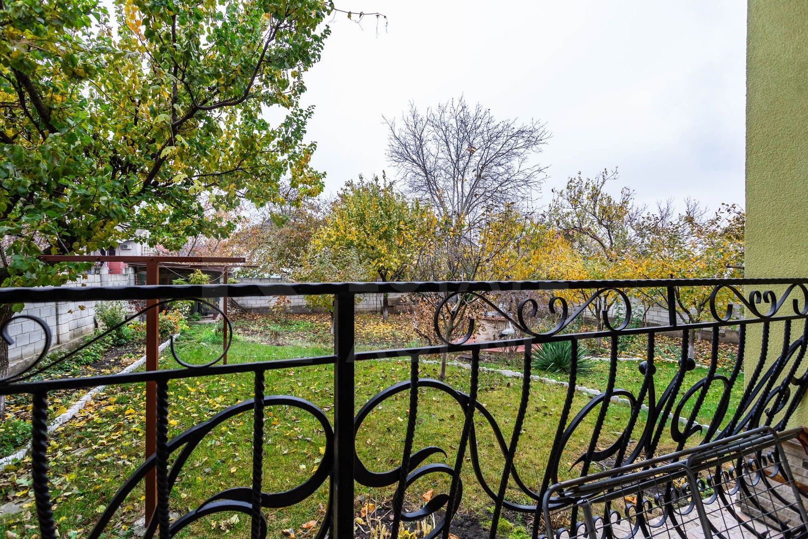 Vânzare, casă, 2 nivele, 6 camere, strada Luceafărul, Ciorescu - Poză 10