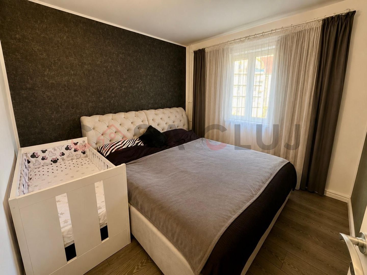 3 camere, la cheie, renovat, etaj intermediar - Poză 3