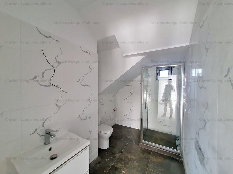 Vila moderna 4 camere, zona Prundu, Valea Geamana - Poză 18