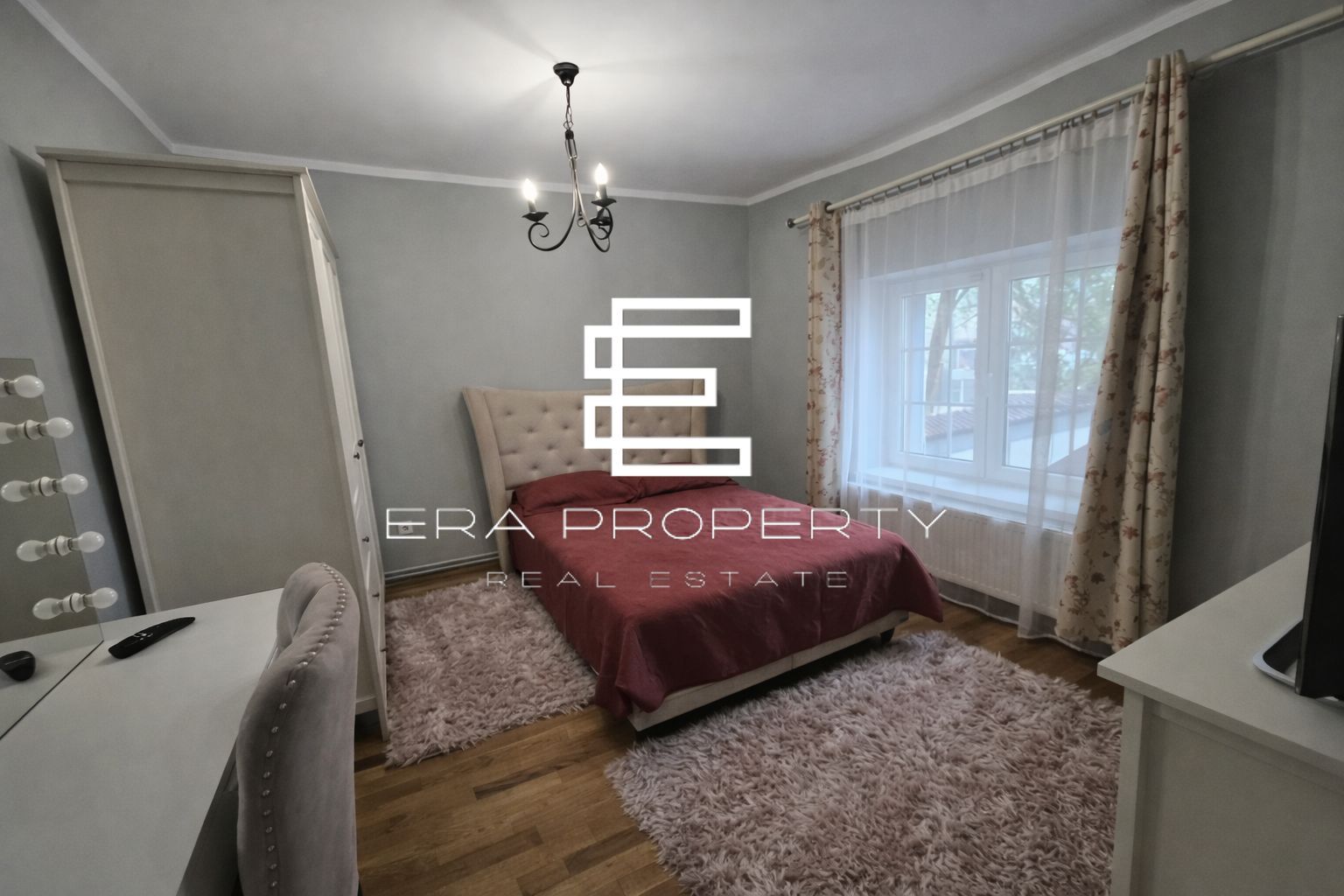 Casa individuala complet mobilata zona Lupeni, Sibiu - Poză 6