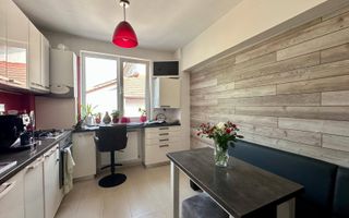 Apartament 3 camere, 2 băi, 91mp, 2 parcări, zona Andrei Mureșanu - Poză 1