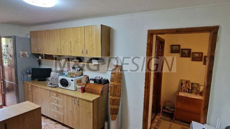 Apartament 2 camere  Lipovei parter cu balcon - Poză 2