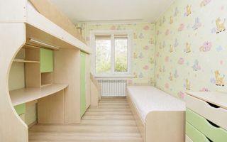 Vânzare ,apartament ,5 camere, str.Botanica Veche, sectorul Botanica - Poză 6