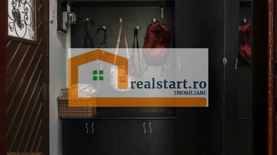 Langa Metrou, curte proprie 200mp, Garaj, 3 camere, centrala, pet friendly - Poză 16