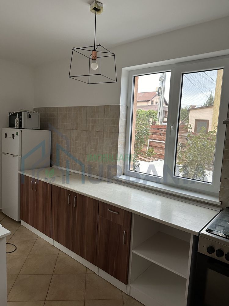 Casa de inchiriat - Poză 1