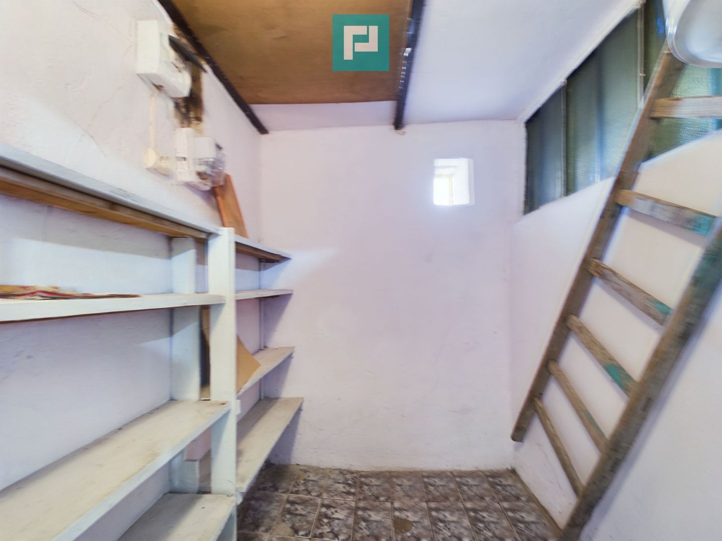 Teren generos și casă în Sânnicolau Mic - Poză 12