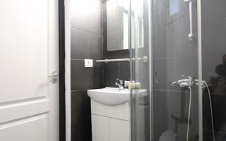 3 camere + 2 bai, centrala proprie, zona Aradului. - Poză 14