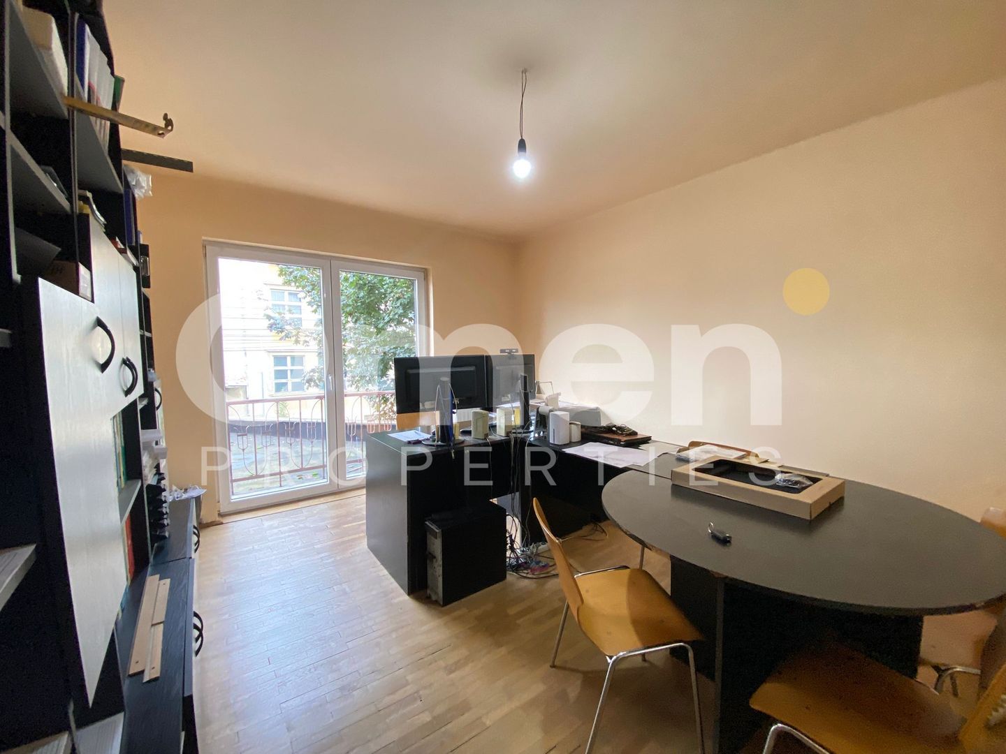 Apartament cu 2 camere, la etaj intermediar, situat Ultracentral - Poză 1
