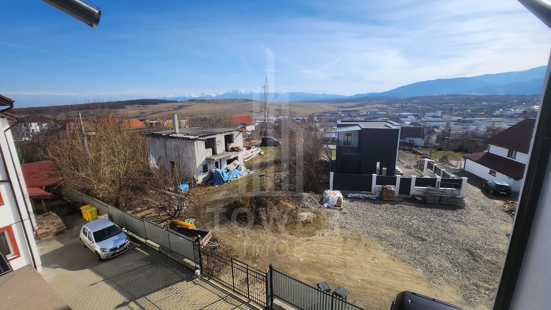 Apartament spatios 5 camere vedere spre munti - Poză 14