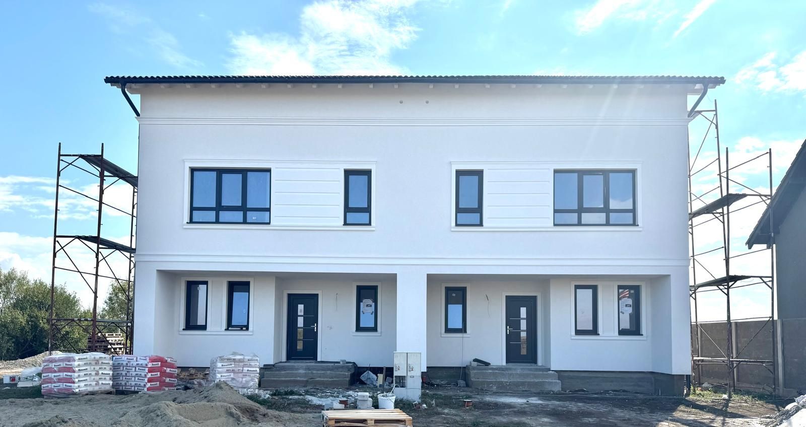 Duplex 150mp utili-SUPER POZITiE - Poză 1