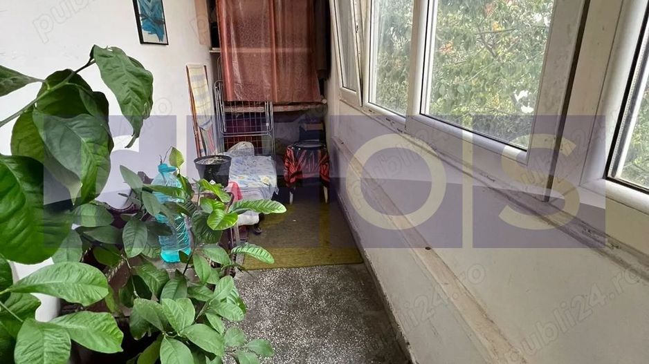 VANZARE APARTAMENT 2 CAMERE 51MP METROU DRISTOR NECESITA RENOVARE SEMIDECOMANDAT - Poză 8