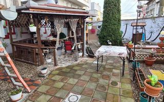 Casa de vanzare 5 camere 320 mp teren Centru zona Prefecturii - Poză 16