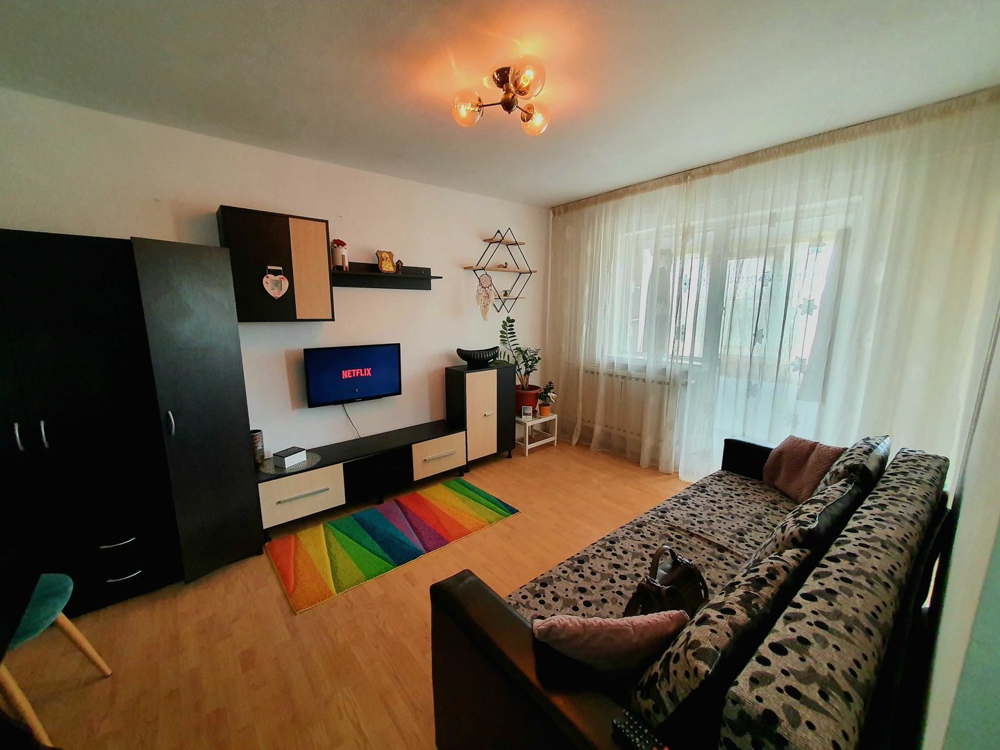 Garsoniera de inchiriat Craiova cartier Rovine - Poză 3