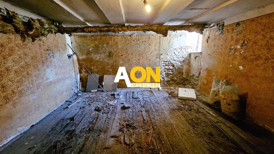 Casa 3 camere, 489 mp teren, acces la 2 strazi, zona ultracentrala - Poză 13