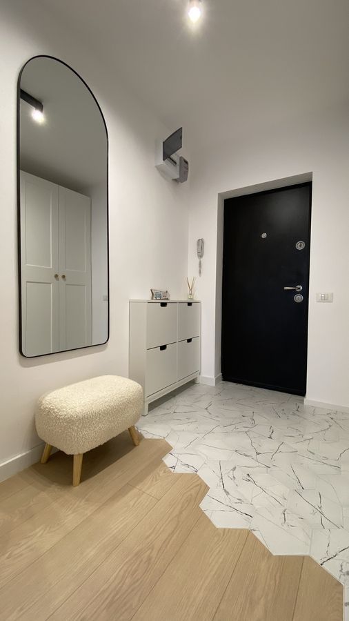 Apartament 2 camere lux 13, renovat nou, bloc 1992 zona Marriott - Poză 12