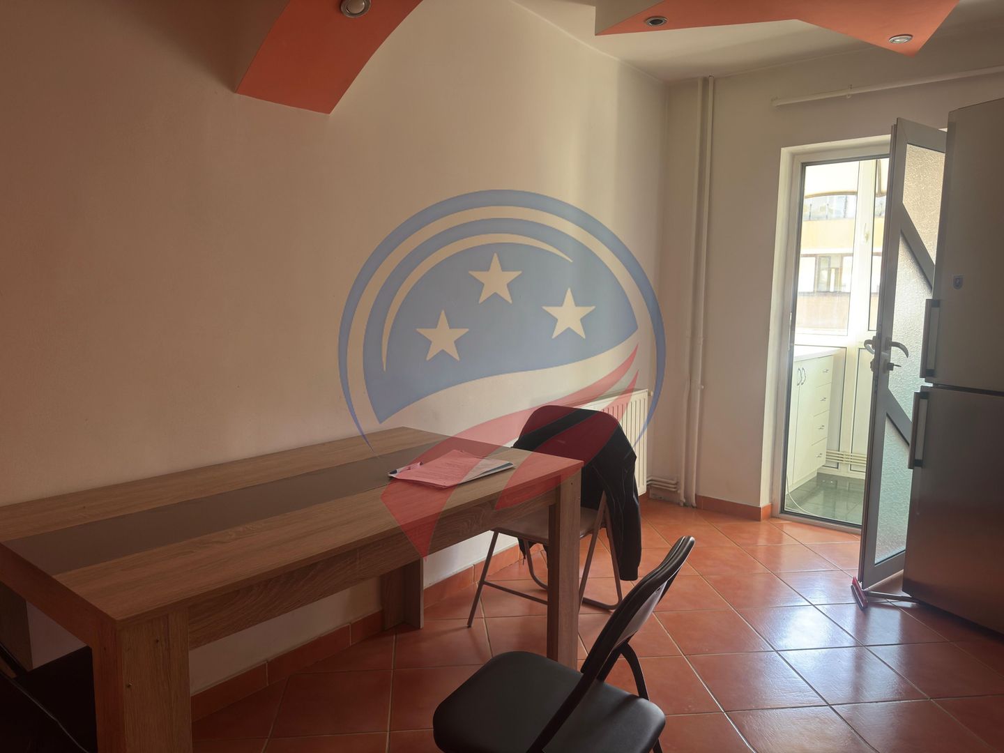APARTAMENT 2 CAMERE DE VANZARE-ROVINE 52 MP-DECOMANDAT - Poză 2