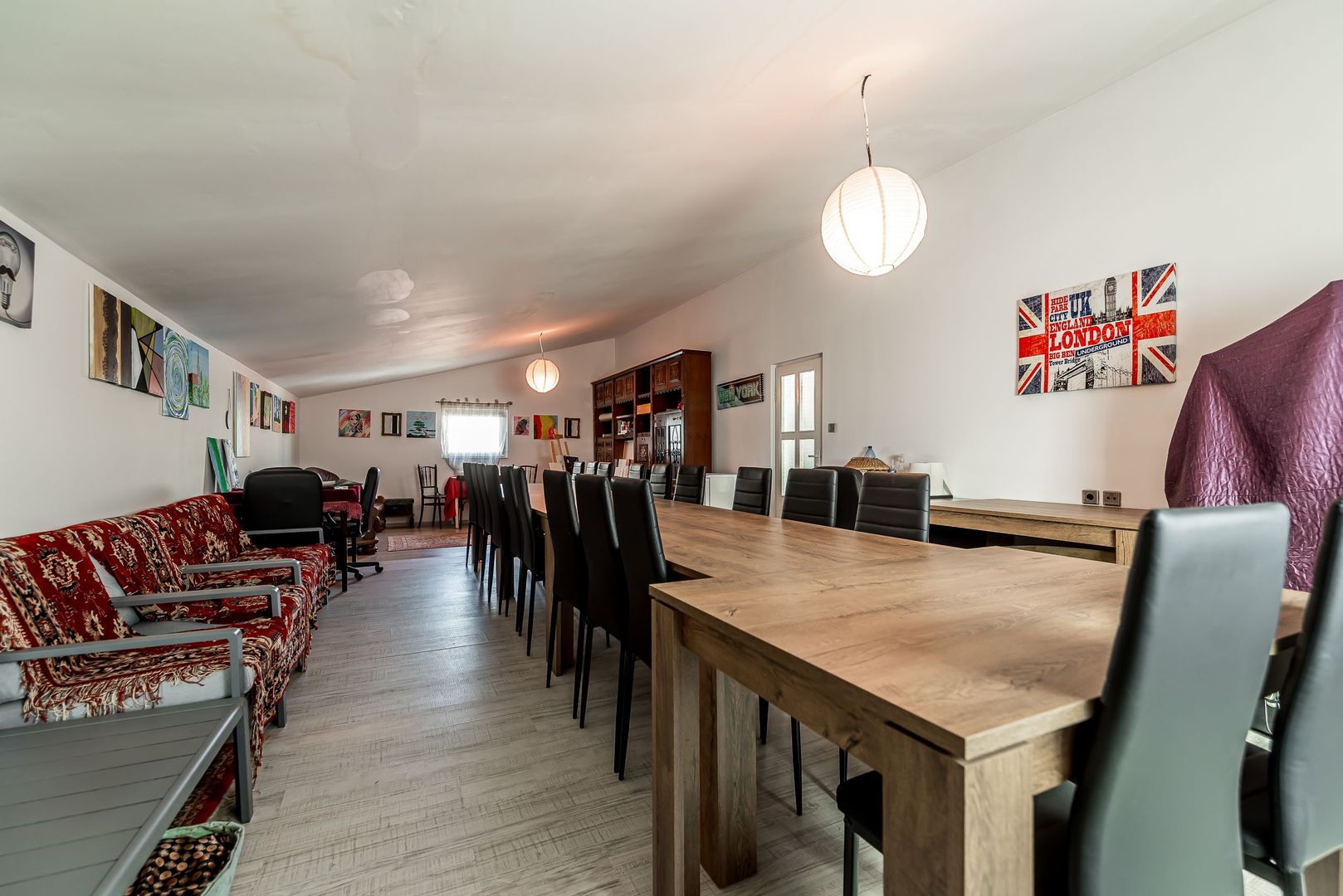 Casă spațioasă în mijlocul orasului, Str. Constantin Brâncuși - Poză 15