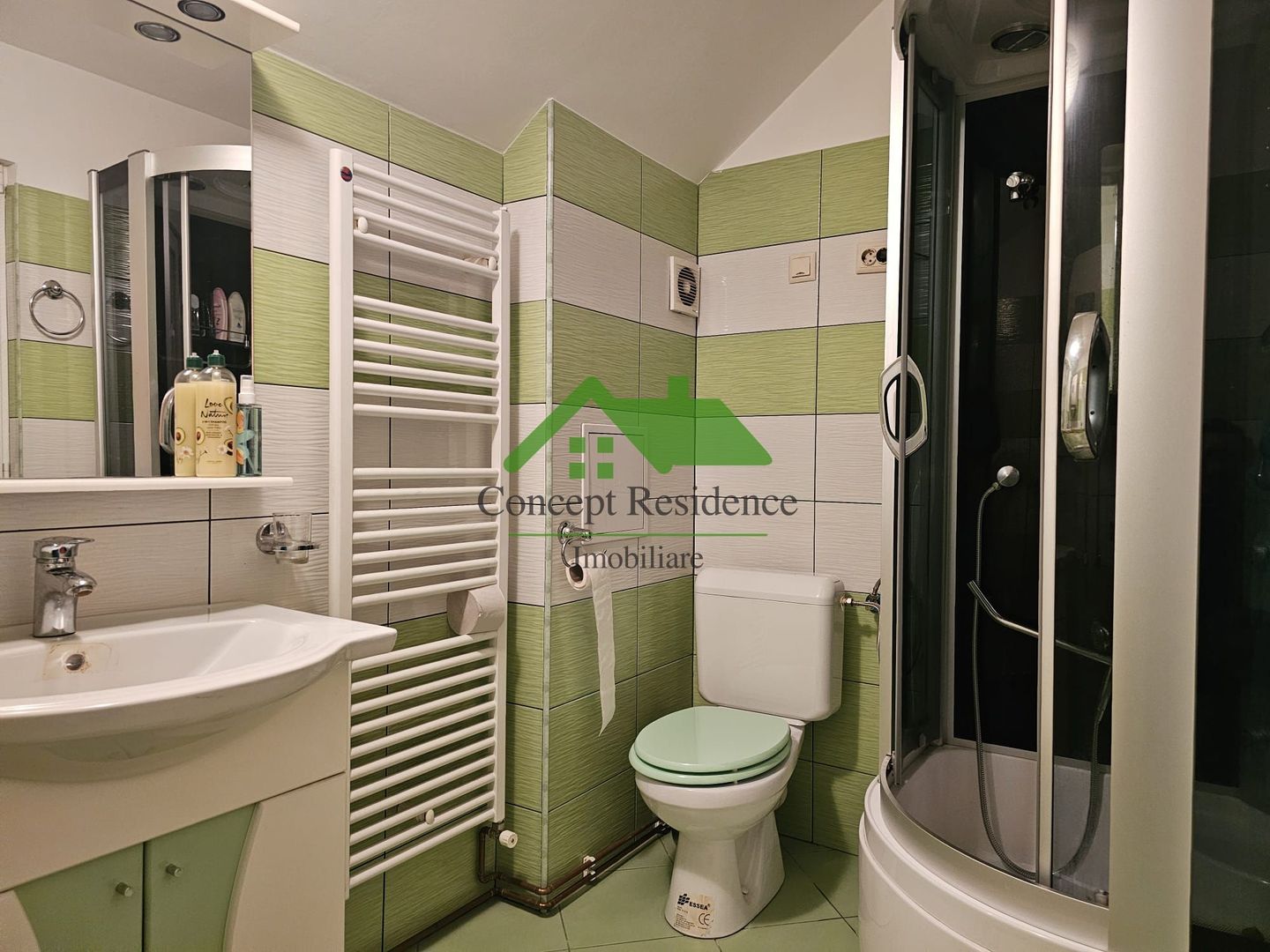 🏡 Casă cu demisol, parter și mansardă – Str. Victoriei, zonă centrală - Poză 6