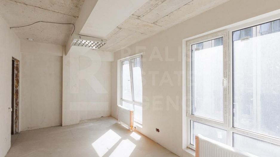 Vânzare, apartament, 1 cameră, strada Calea Ieşilor, Sculeni - Poză 2